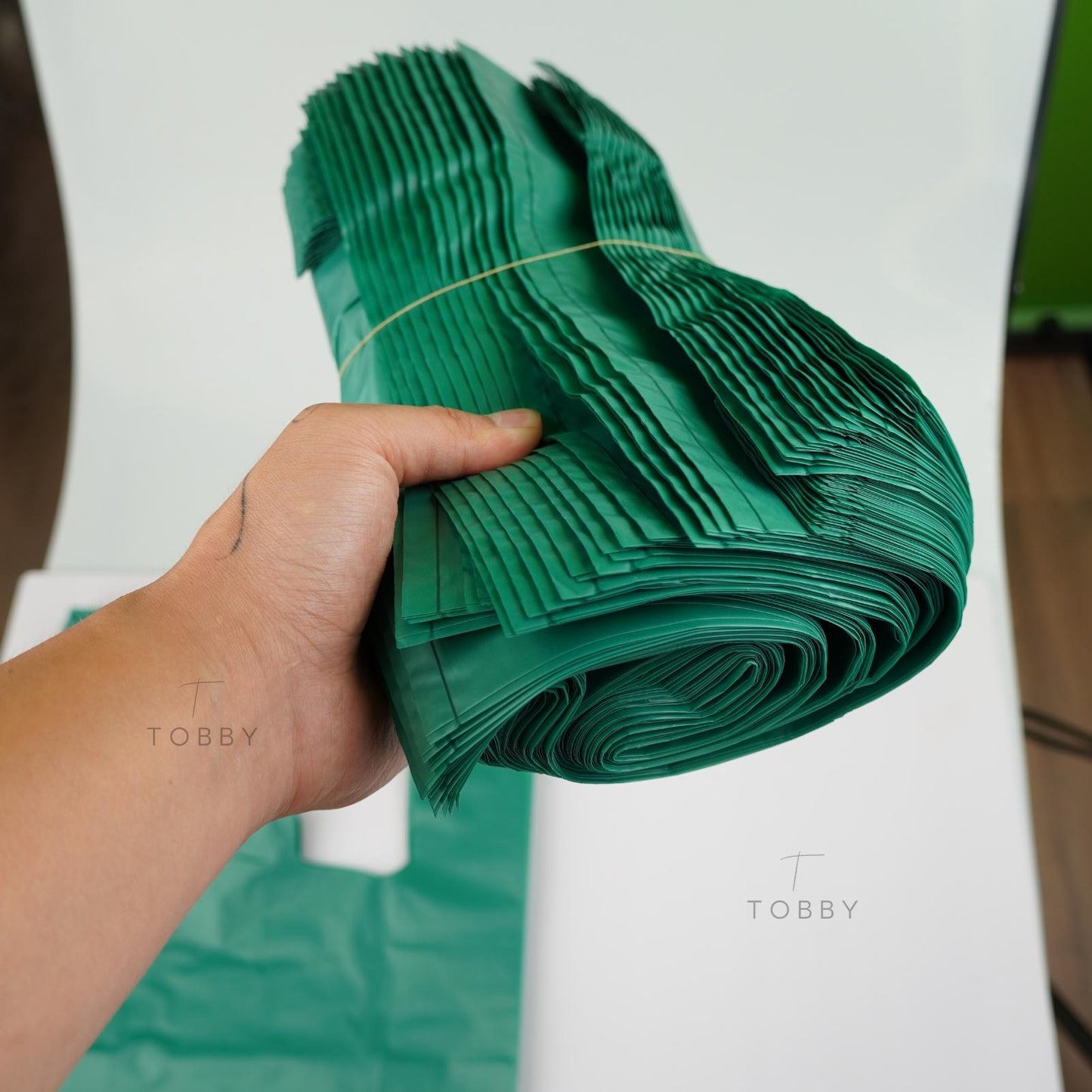 70% Recycled T-shirt Plastic Bags (770 Bags.) - GREEN 